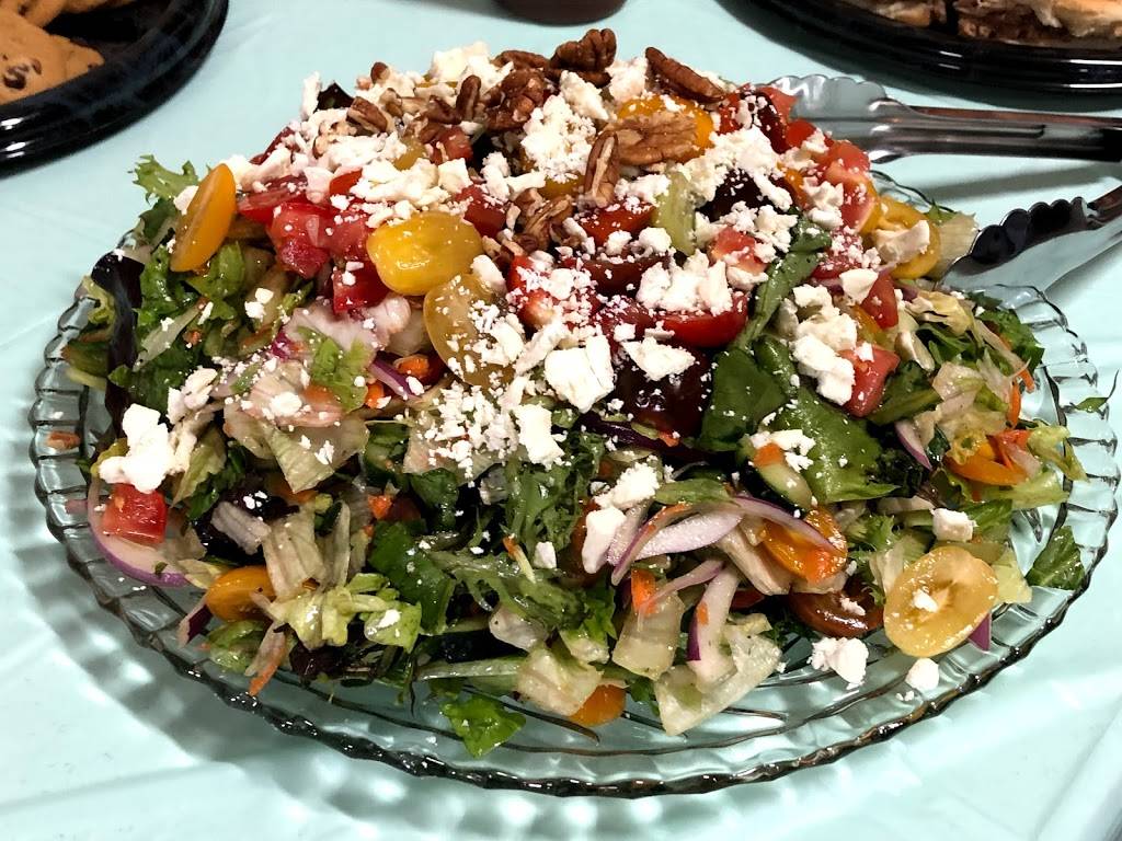 Bergies Place | restaurant | 106 S Charter St, Monticello, IL 61856, USA | 2176488020 OR +1 217-648-8020