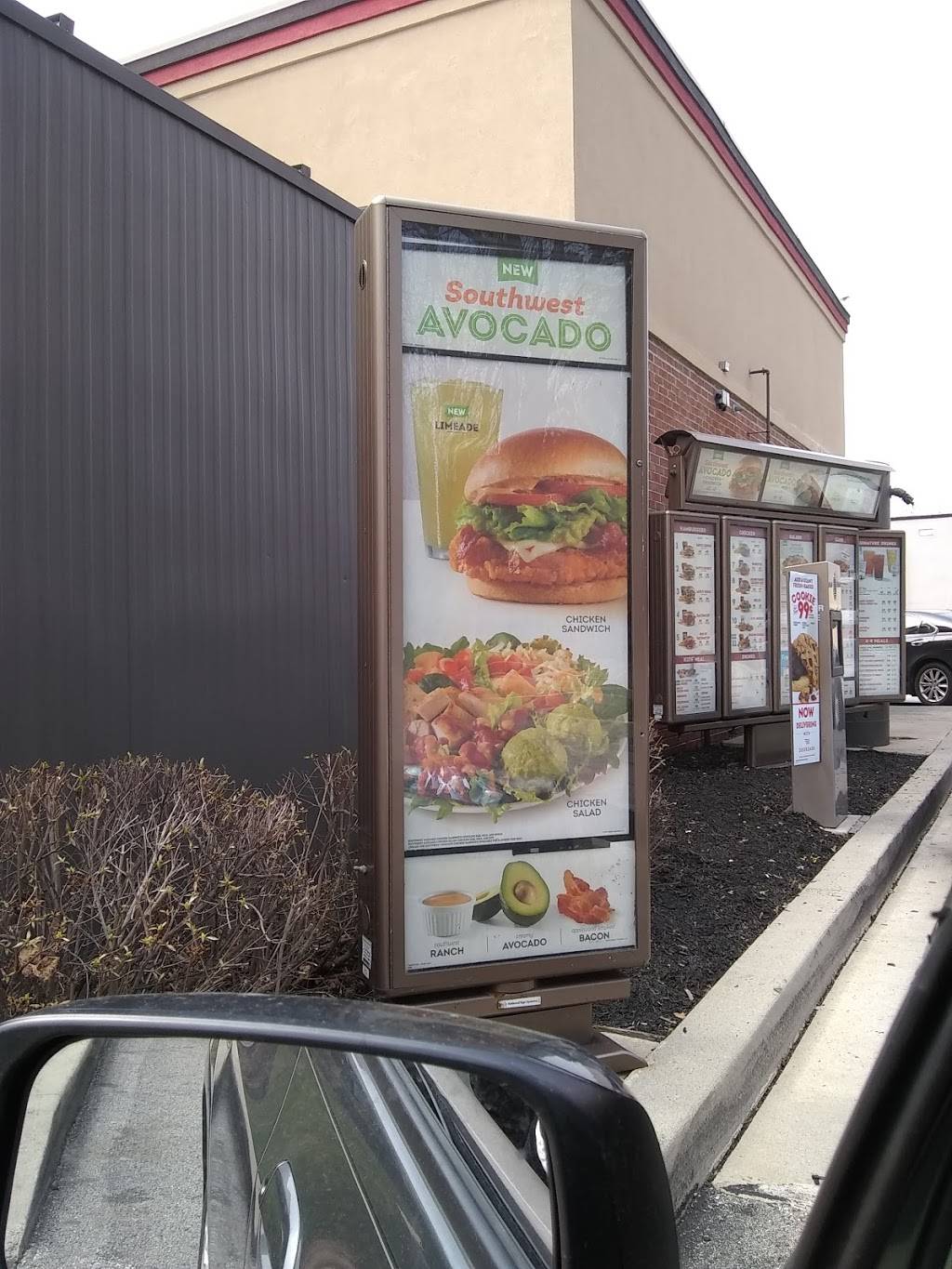 Wendys | restaurant | 555 W Lancaster Ave, Haverford, PA 19041, USA | 6105254462 OR +1 610-525-4462