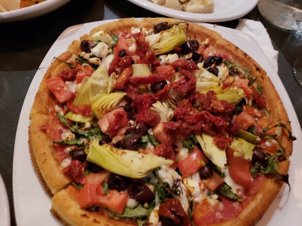 Fireside Pizza Company | restaurant | 1985 Squaw Valley Rd # 25, Olympic Valley, CA 96146, USA | 5308290982 OR +1 530-829-0982