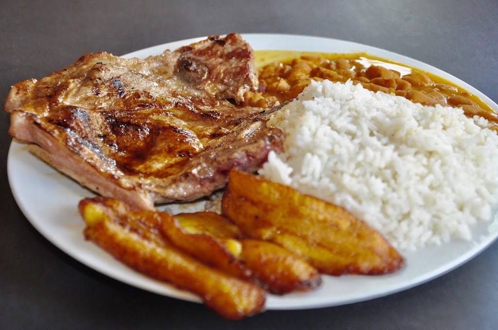 Колумбийски ресторант "Алхимията" | bakery | 161 Smith St, Perth Amboy, NJ 08861, USA | 7323244411 OR +1 732-324-4411