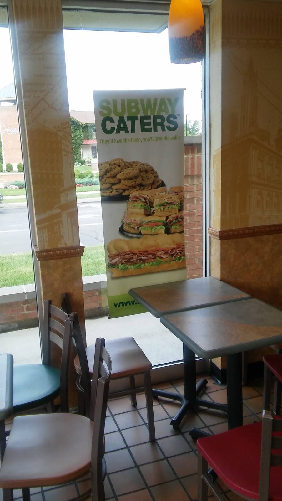 Subway | restaurant | 528 Wilmington Ave, Dayton, OH 45420, USA | 9372542525 OR +1 937-254-2525