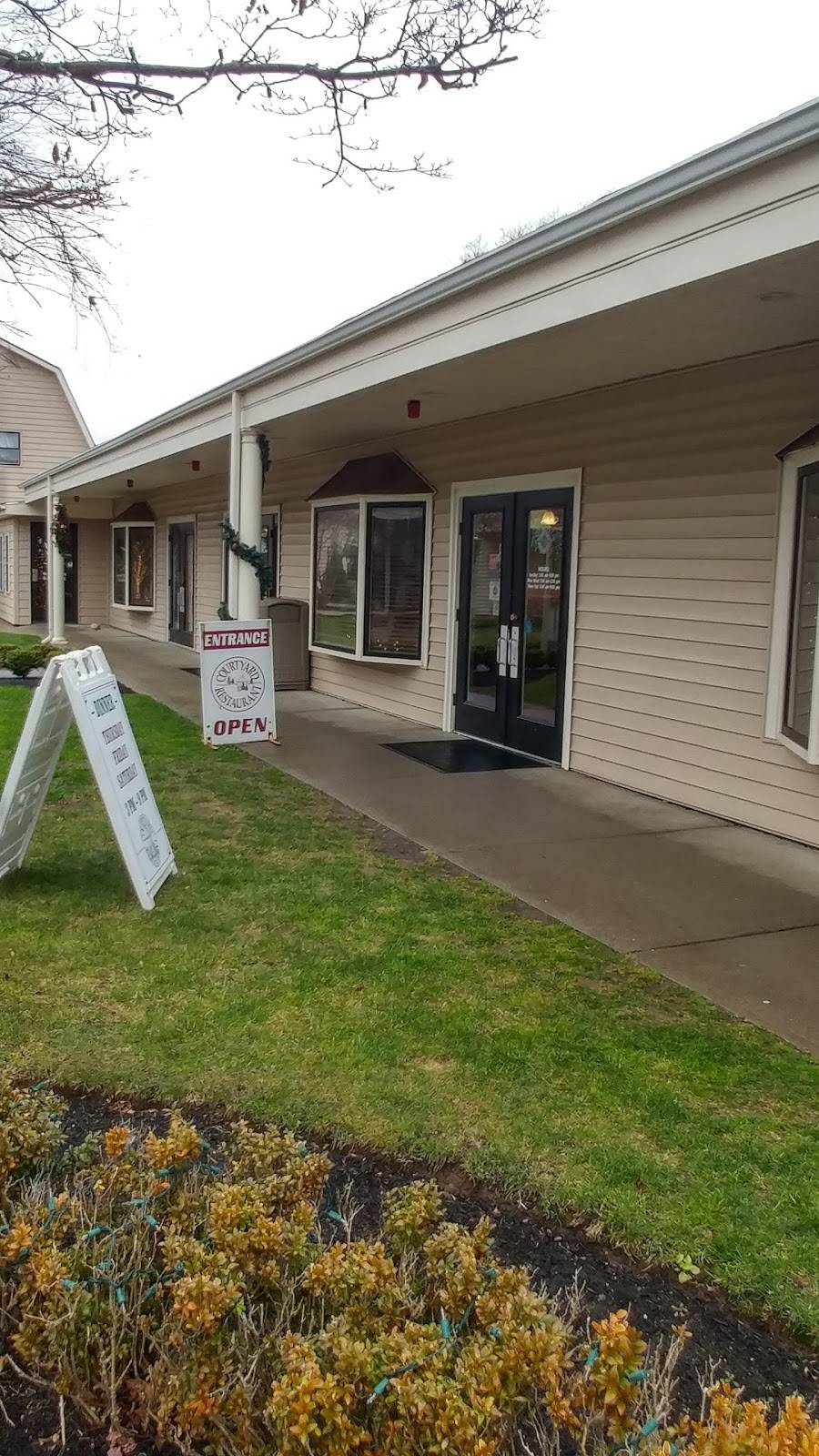 Courtyard Restaurant | restaurant | 270 Huttleston Ave, Fairhaven, MA 02719, USA | 5089917452 OR +1 508-991-7452