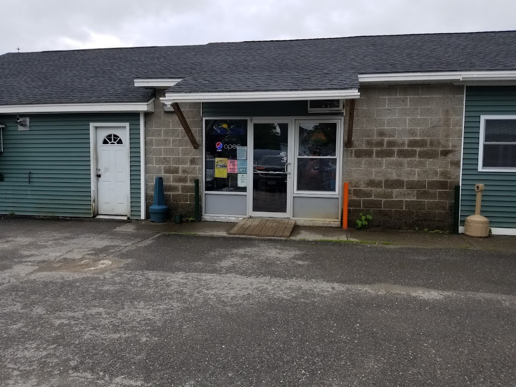 Pats Pizza Milo | restaurant | 20 Park St, Milo, ME 04463, USA | 2079432006 OR +1 207-943-2006