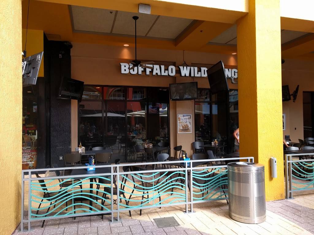 Buffalo Wild Wings | meal takeaway | 11401 NW 12th St Ste E526, Miami, FL 33172, USA | 3055132660 OR +1 305-513-2660