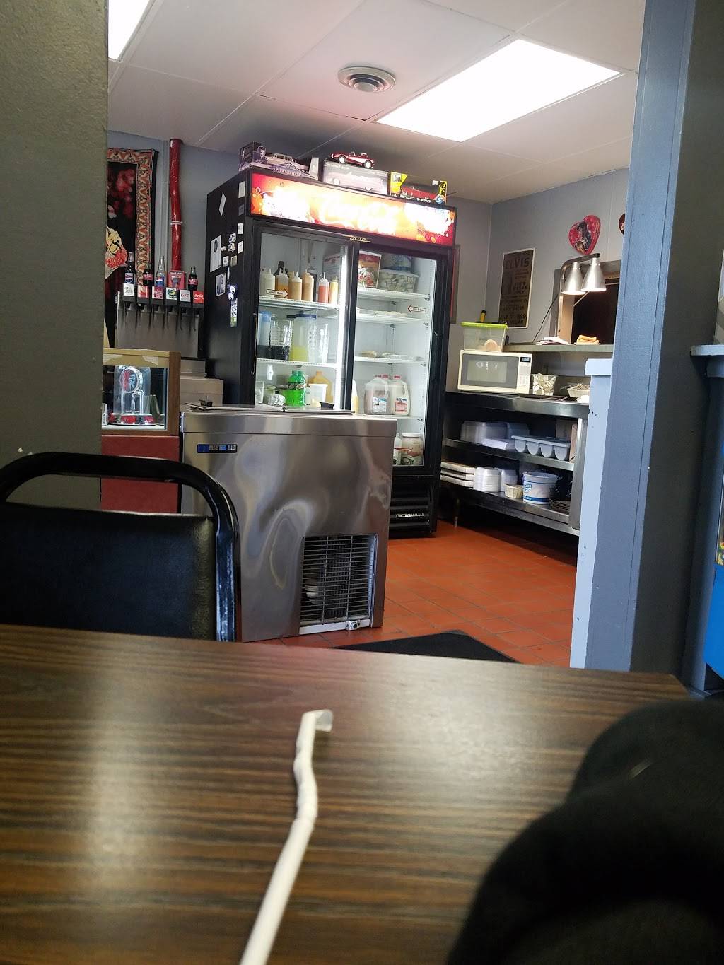 Shirleys Cafe & Grill | restaurant | 522 W Broad St, Linden, MI 48451, USA | 8107356861 OR +1 810-735-6861