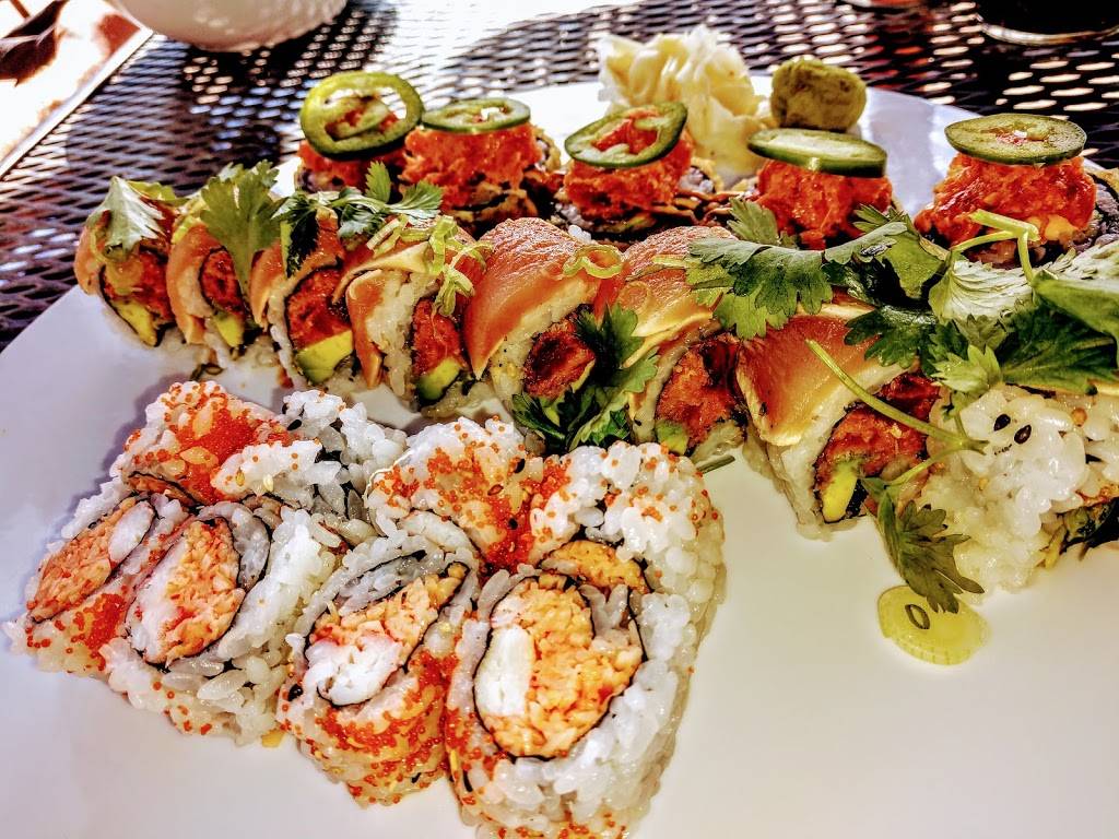 Zen Asian Sushi Bar & Grill | restaurant | 8354 Northfield Blvd, Denver, CO 80238, USA | 3033714644 OR +1 303-371-4644