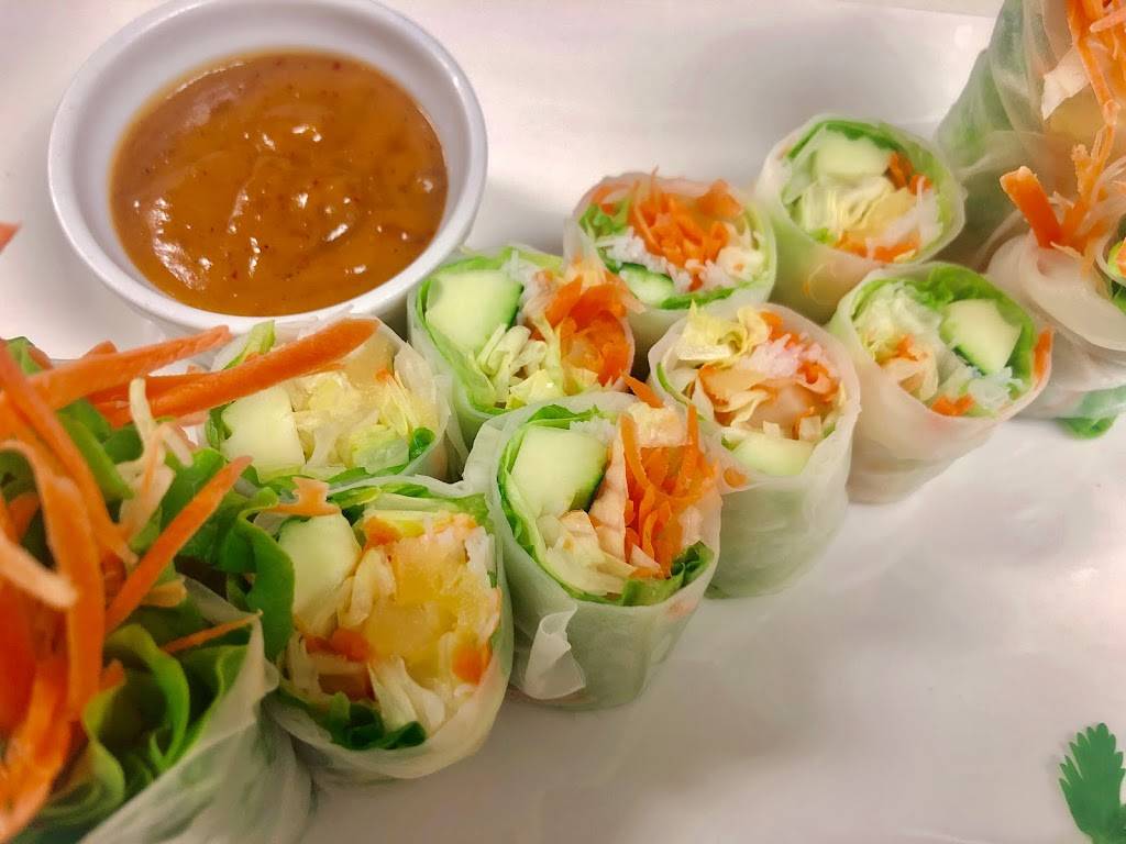 Thai Thank You | restaurant | 3248 N Lincoln Ave, Chicago, IL 60657, USA | 7733487199 OR +1 773-348-7199