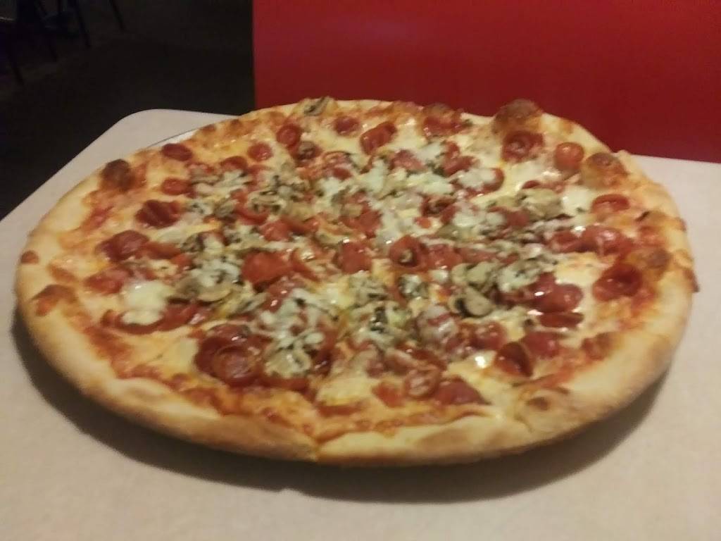 Napoli Pizza | restaurant | 4230 William Penn Hwy # A, Monroeville, PA 15146, USA | 4123733656 OR +1 412-373-3656