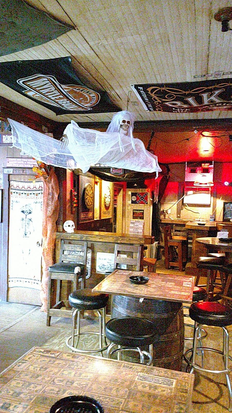 The Last Chance Saloon | restaurant | 2519 Highlands Hwy, Walhalla, SC 29691, USA | 8648108980 OR +1 864-810-8980