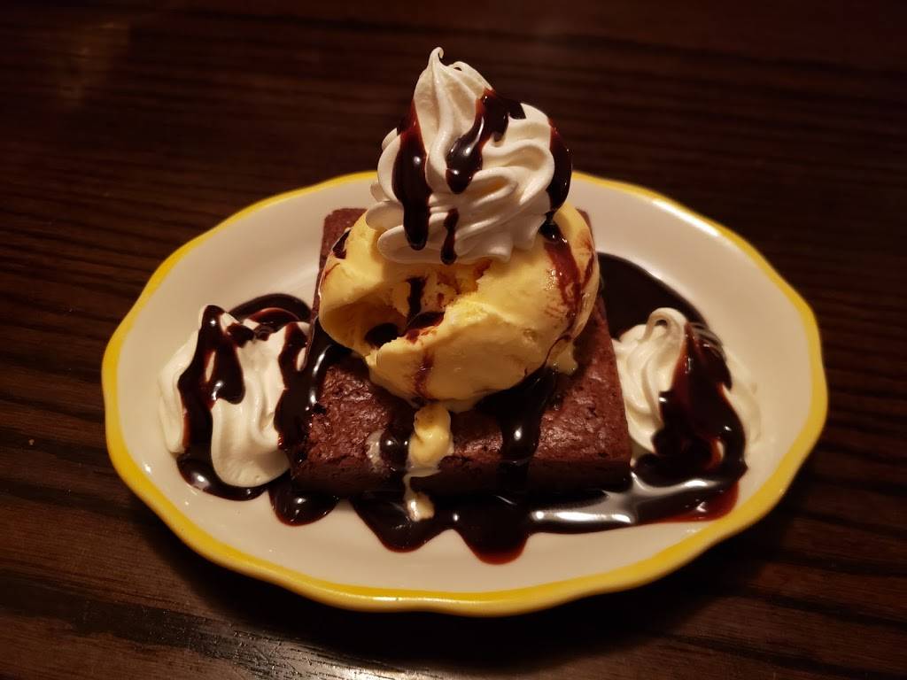 Carey Hilliards Restaurant | restaurant | 11111 Abercorn St, Savannah, GA 31419, USA | 9129253225 OR +1 912-925-3225