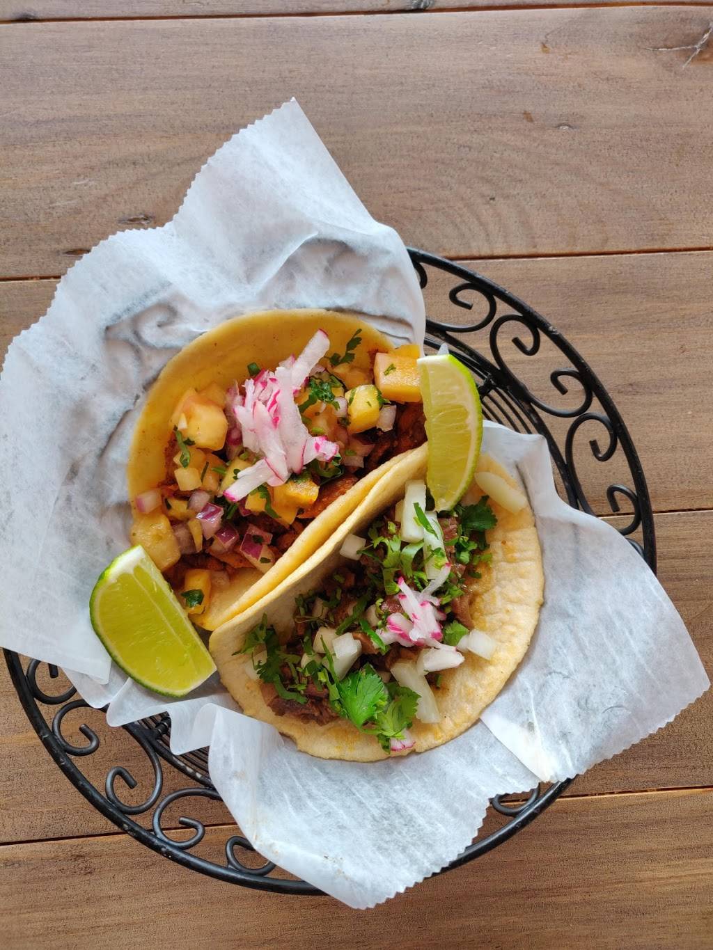 Chilacates Chestnut Hill | restaurant | 33 Boylston St St 3330, Chestnut Hill, MA 02467, USA | 6176318239 OR +1 617-631-8239