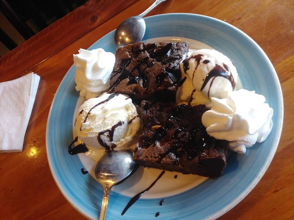 Shannon View Inn | restaurant | 1901 Post Rd, Warwick, RI 02886, USA | 4017320999 OR +1 401-732-0999