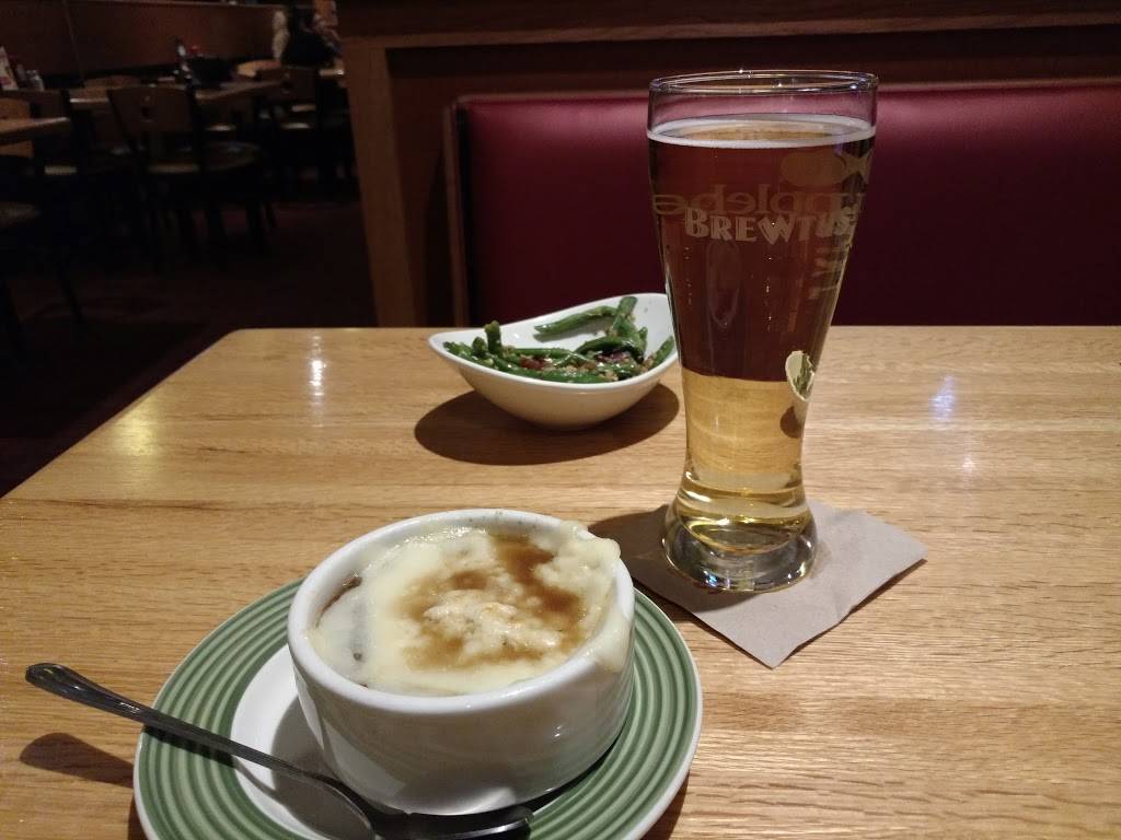 Applebees Grill + Bar | restaurant | 6200 Coors and Montano Plaza Blvd NW, Albuquerque, NM 87120, USA | 5055081749 OR +1 505-508-1749