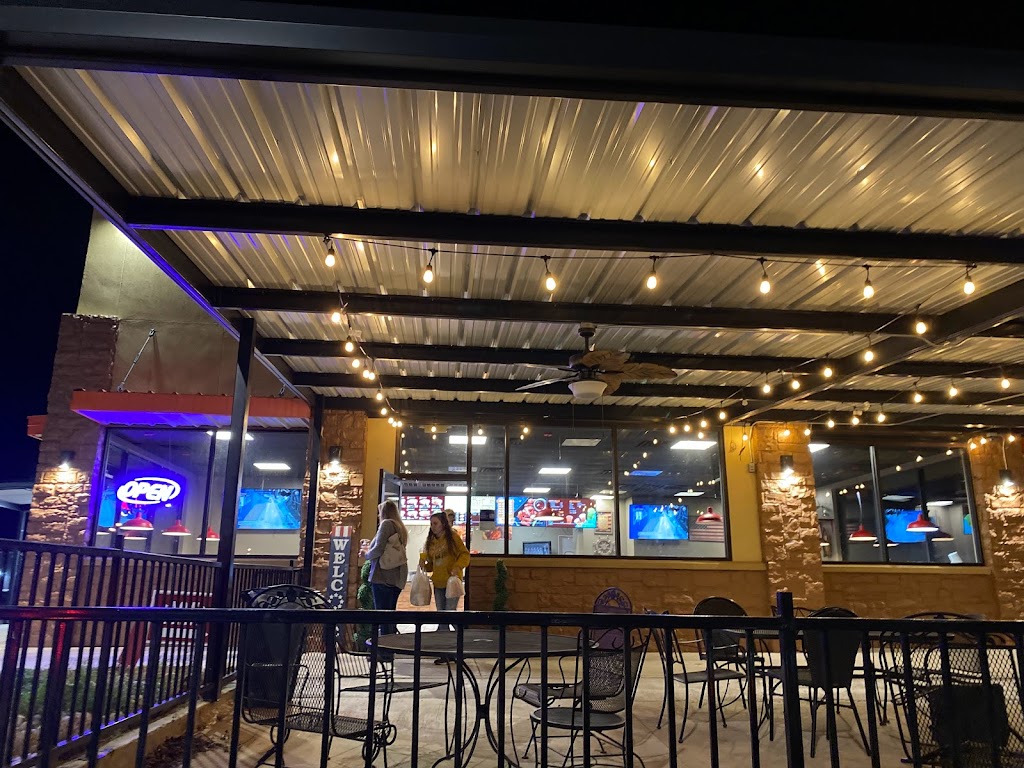 Louisiana Famous Fried Chicken | restaurant | 605 State Hwy 31 W E, Chandler, TX 75758, USA | 9035152132 OR +1 903-515-2132