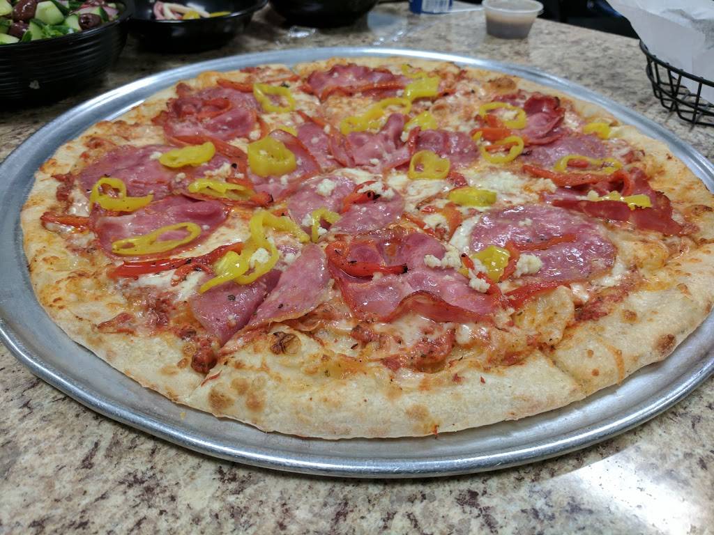 Vespas Pizza Pasta & Deli | restaurant | 99 Pearl St, Essex Junction, VT 05452, USA | 8028786060 OR +1 802-878-6060