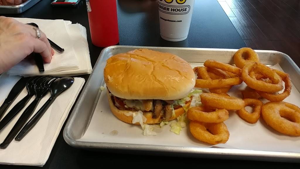 JCs Burger House | restaurant | 6840 Virginia Pkwy #100, McKinney, TX 75071, USA | 9729841717 OR +1 972-984-1717