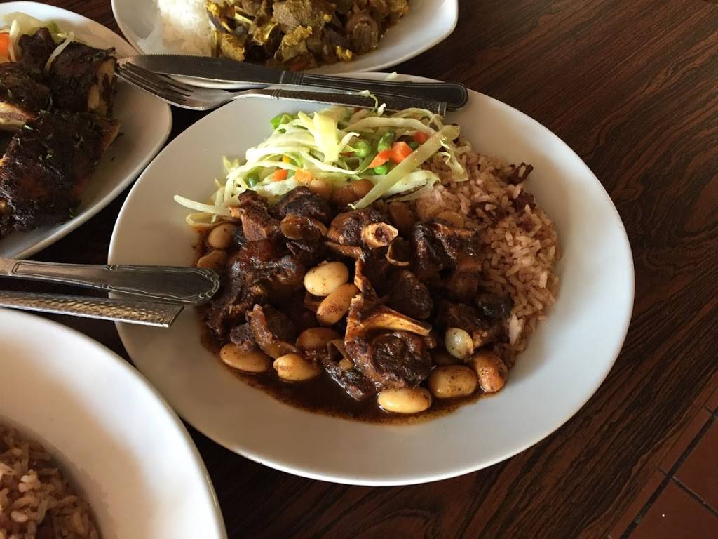 Tastee Jerk | restaurant | 20003 Hollis Ave, St. Albans, NY 11412, USA | 7182850704 OR +1 718-285-0704