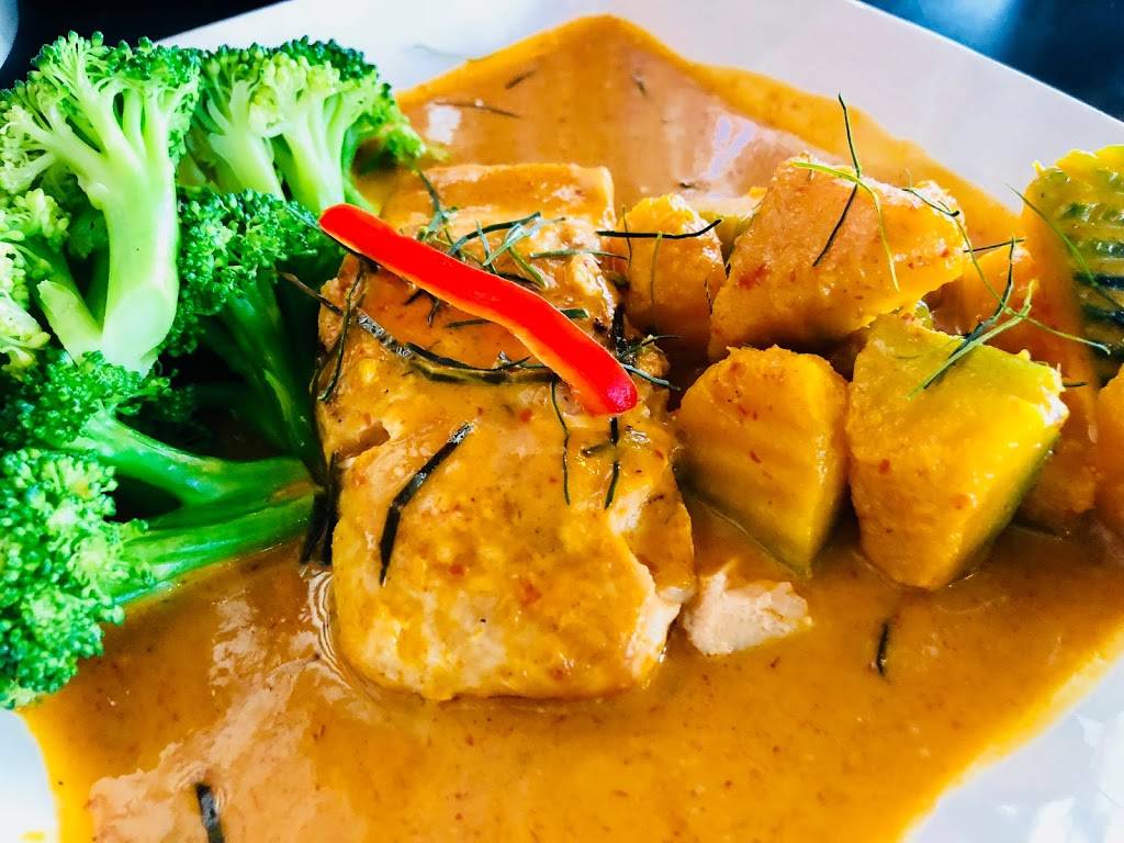 11th Tiger - Thai Street Café | restaurant | 171 Hartz Ave, Danville, CA 94526, USA | 9257915241 OR +1 925-791-5241