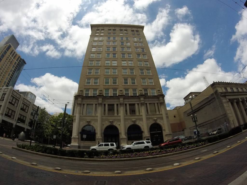 Line & Lariat | night club | 220 Main St, Houston, TX 77002, USA | 8326674470 OR +1 832-667-4470