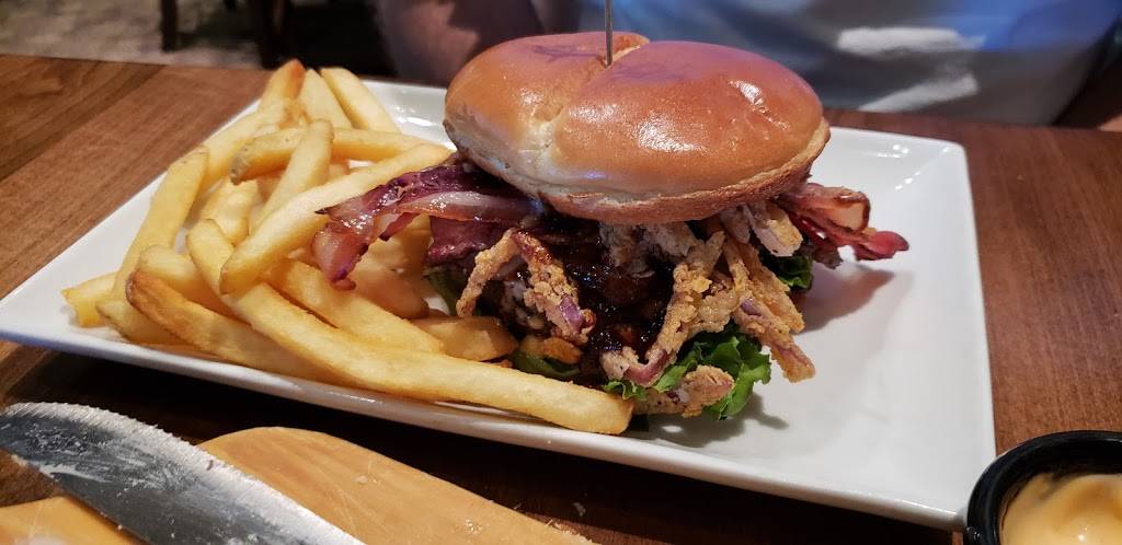 Islamorada Fish Company | restaurant | 7777 Victoria Gardens Ln, Rancho Cucamonga, CA 91730, USA | 9099225400 OR +1 909-922-5400