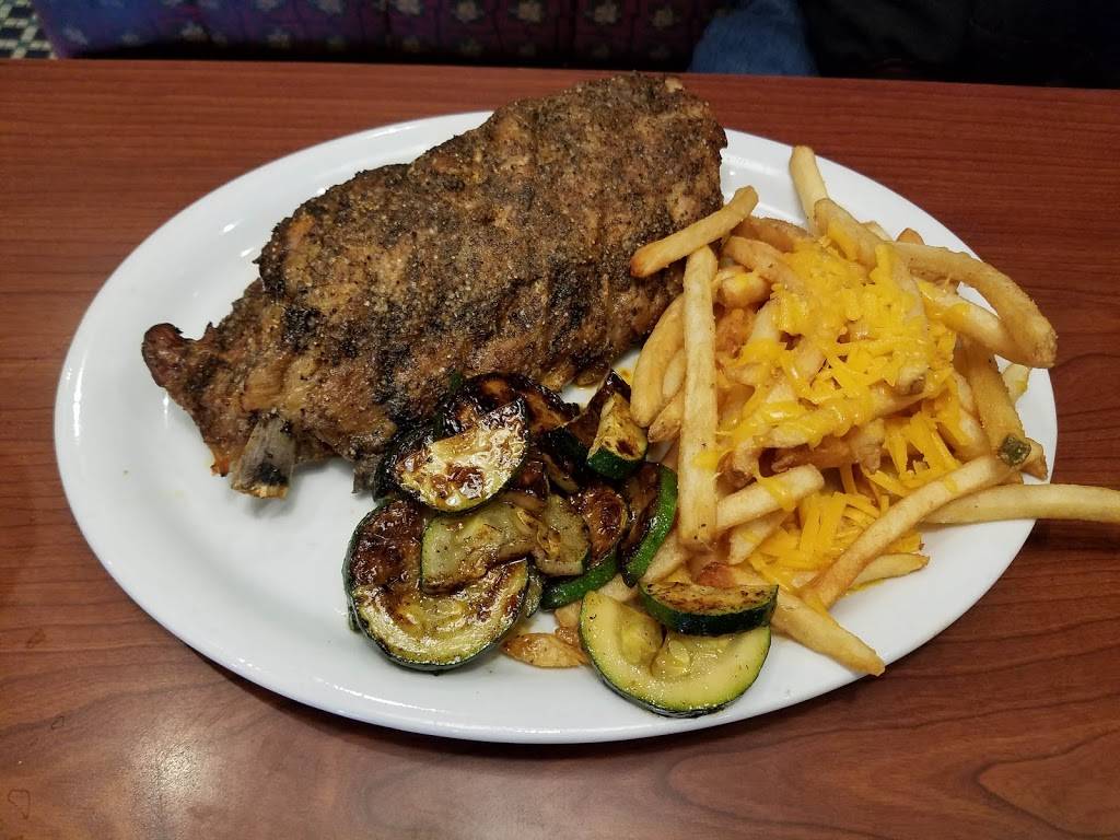 Ruby Tuesday | restaurant | 1512 Winkler Mill Extension, Wilkesboro, NC 28697, USA | 3368385216 OR +1 336-838-5216