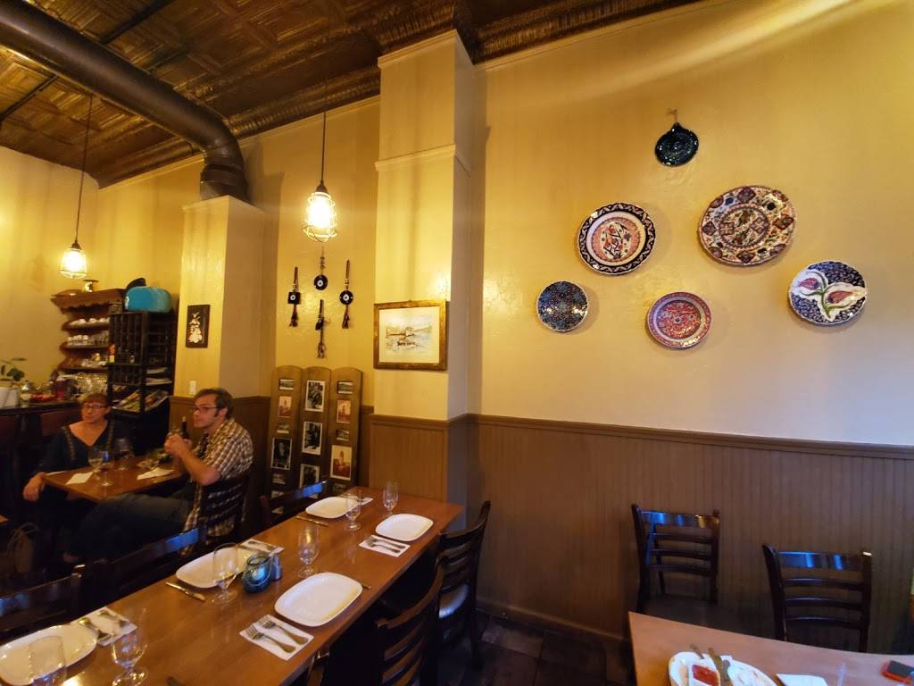 Istanbul Grille | restaurant | 1103 S Braddock Ave, Pittsburgh, PA 15218, USA | 4128713836 OR +1 412-871-3836