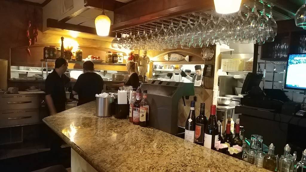 Umbertos | meal delivery | 2780 E Atlantic Blvd, Pompano Beach, FL 33062, USA | 9547847110 OR +1 954-784-7110