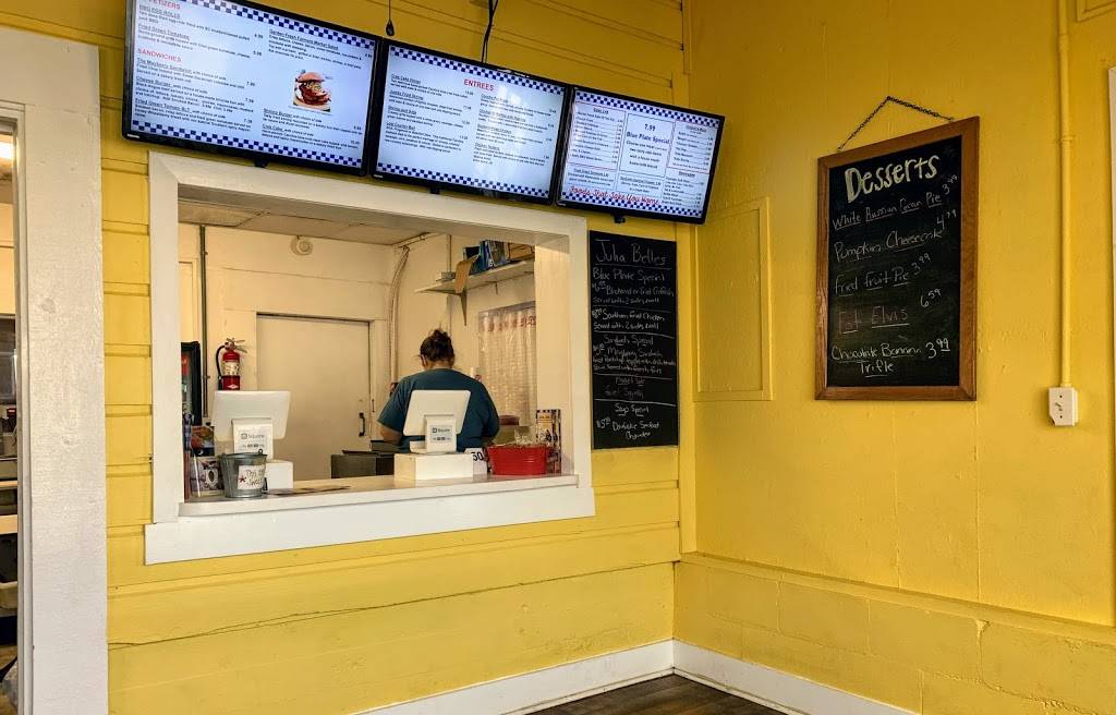 Julia Belles Restaurant | restaurant | 2513 W Lucas St, Florence, SC 29501, USA | 8434074686 OR +1 843-407-4686