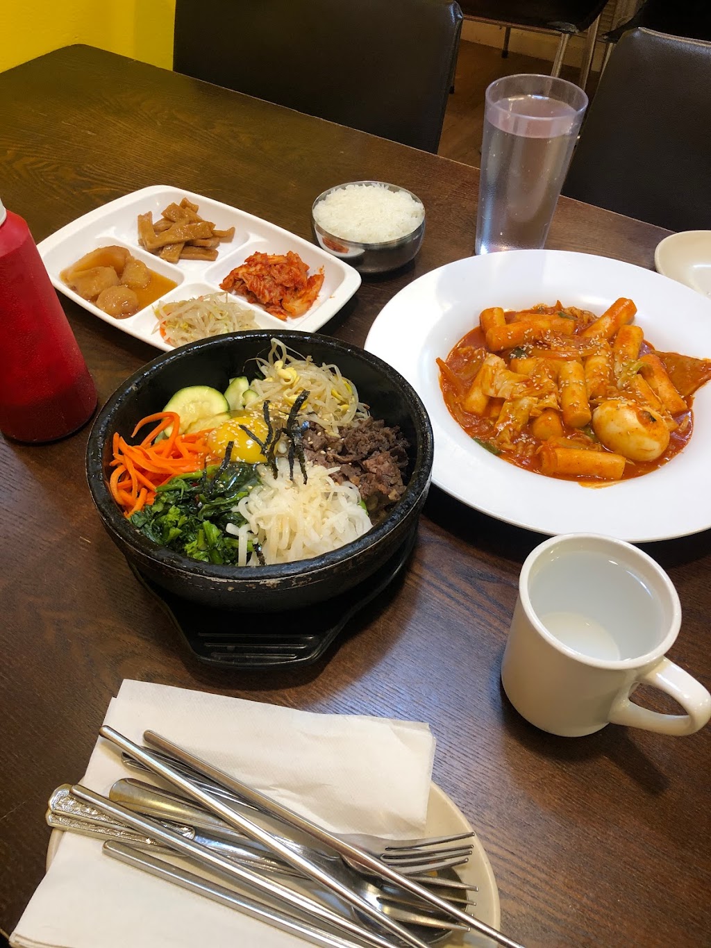 Green House | restaurant | 4106 Brooklyn Ave NE, Seattle, WA 98105, USA | 2066322600 OR +1 206-632-2600