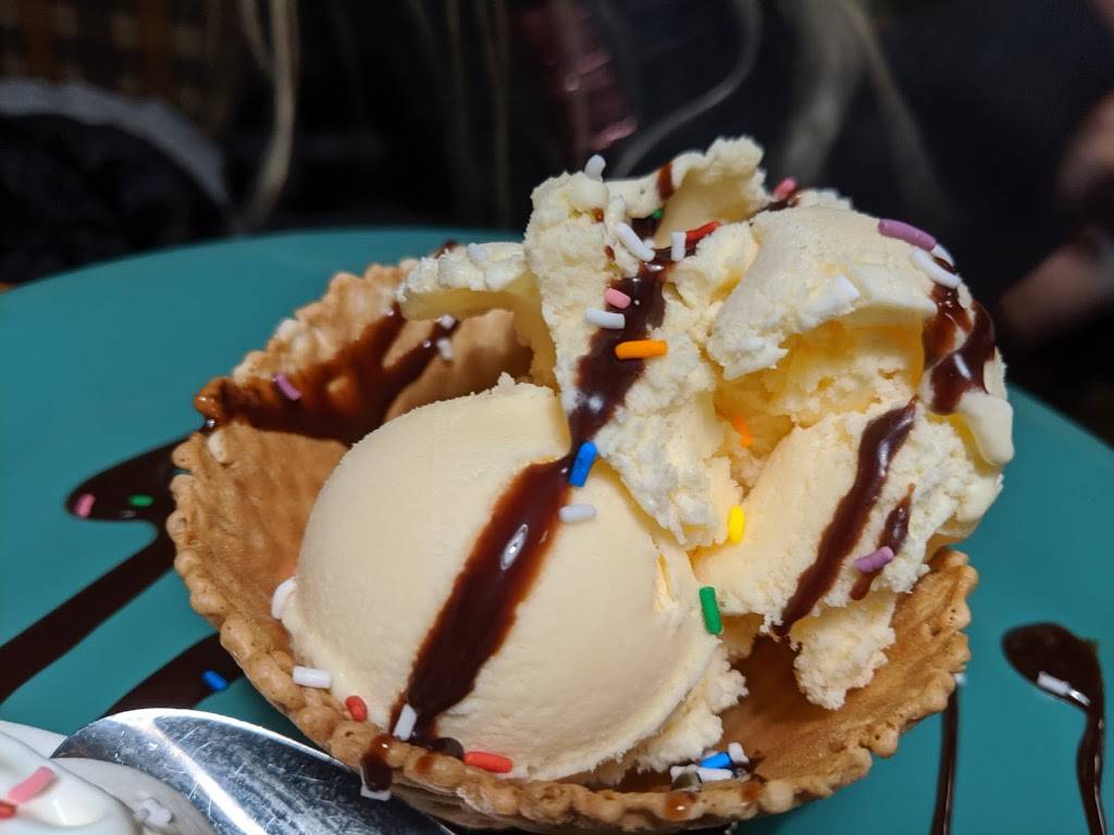 Turtle Jacks Guelph | restaurant | 515 Woodlawn Rd W, Guelph, ON N1K 1E9, Canada | 5198292832 OR +1 519-829-2832