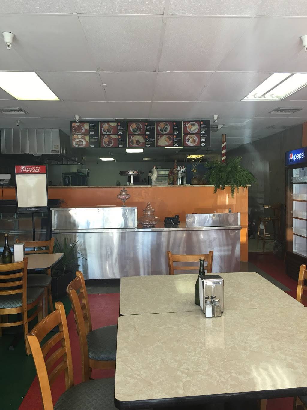 Charcoal Grill Chicken | restaurant | 18921 Soledad Canyon Rd, Canyon Country, CA 91351, USA | 6614954045 OR +1 661-495-4045