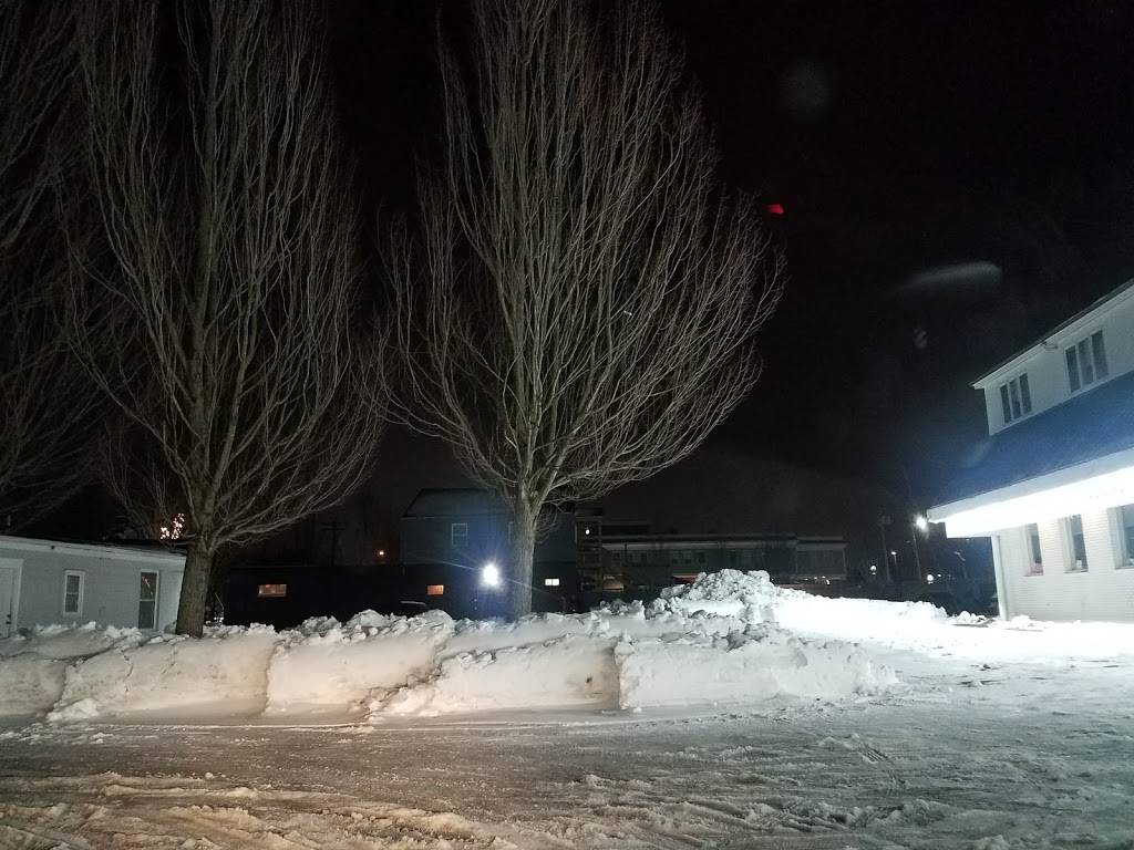 Subway | restaurant | 214 Amity Rd, Woodbridge, CT 06525, USA | 2033891218 OR +1 203-389-1218