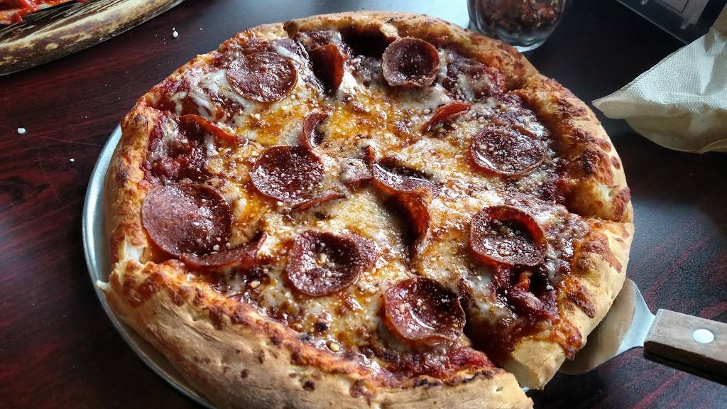 Lighthouse Pizza North | restaurant | 1105 US-80, Tybee Island, GA 31328, USA | 9127869874 OR +1 912-786-9874