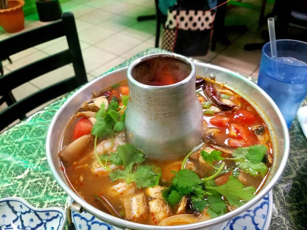 Real Thai Food | restaurant | 9522 Chapman Ave, Garden Grove, CA 92841, USA | 7145915572 OR +1 714-591-5572