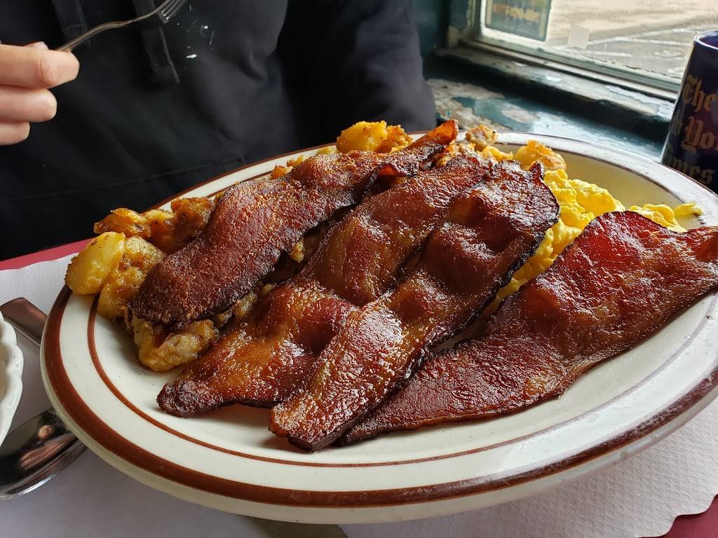 Casagrandes Delicatessen | meal takeaway | 1910 Country Club Blvd, Stockton, CA 95204, USA | 2094641492 OR +1 209-464-1492