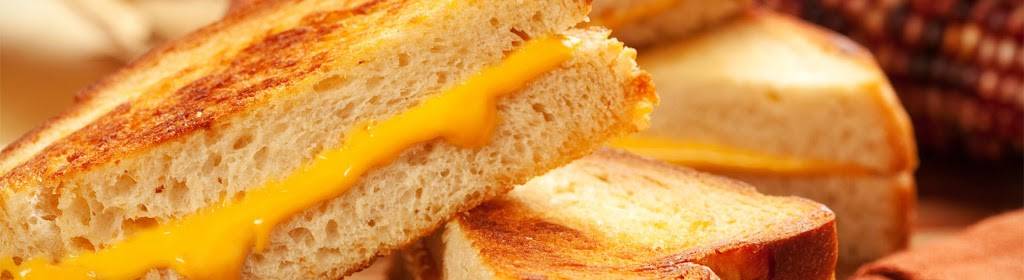 Mac & Melts | restaurant | 684 Stewart Ave, Garden City, NY 11530, USA | 5162469610 OR +1 516-246-9610