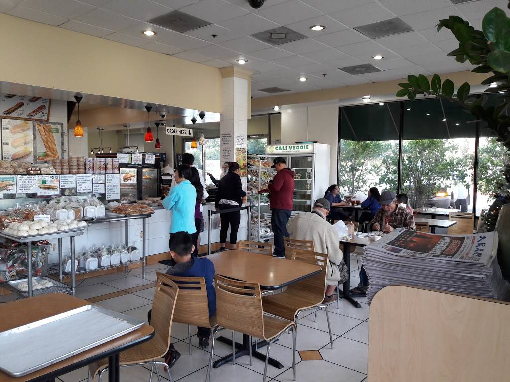 Banh Mi & Che Cali | restaurant | 8450 Valley Blvd, Rosemead, CA 91770, USA | 6262885600 OR +1 626-288-5600