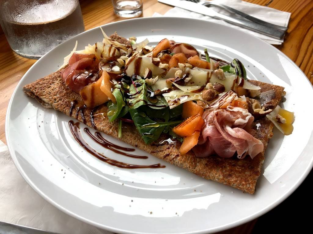 Whisk Crepes Cafe | cafe | 1888 Sylvan Ave F120, Dallas, TX 75208, USA | 4694071899 OR +1 469-407-1899