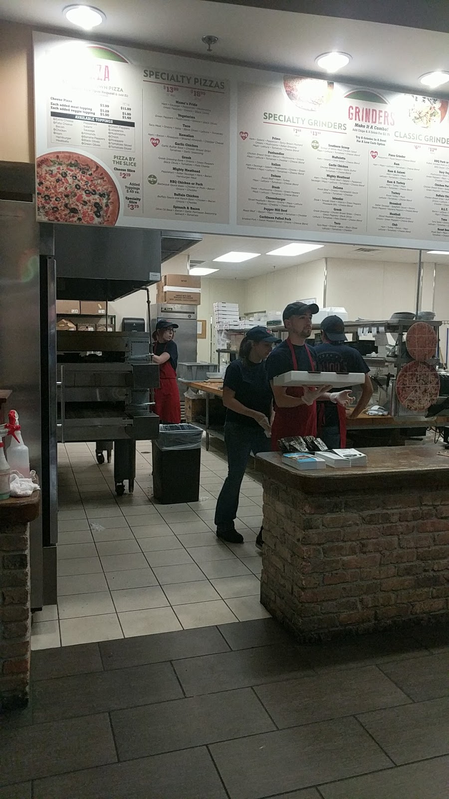 Santinos Pizza & Grinders | restaurant | 8102 N Davis Hwy, Pensacola, FL 32514, USA | 8506371165 OR +1 850-637-1165