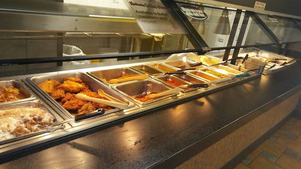 KFC | restaurant | 2015 Rosser Ave, Waynesboro, VA 22980, USA | 5409421329 OR +1 540-942-1329