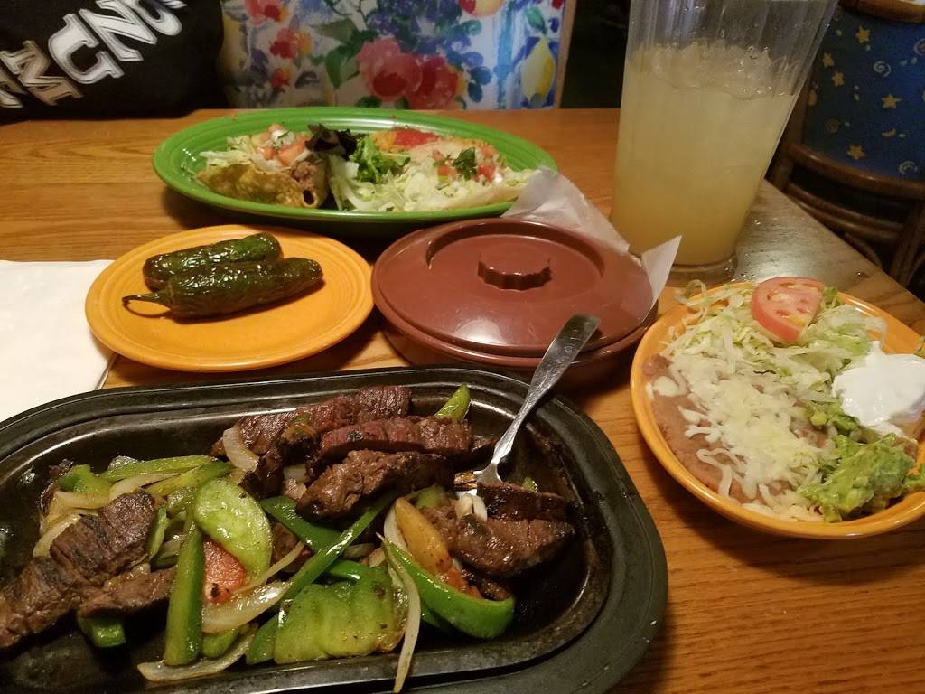 Cafe Salsa | restaurant | 9932 W 55th St, Countryside, IL 60525, USA | 7083525100 OR +1 708-352-5100