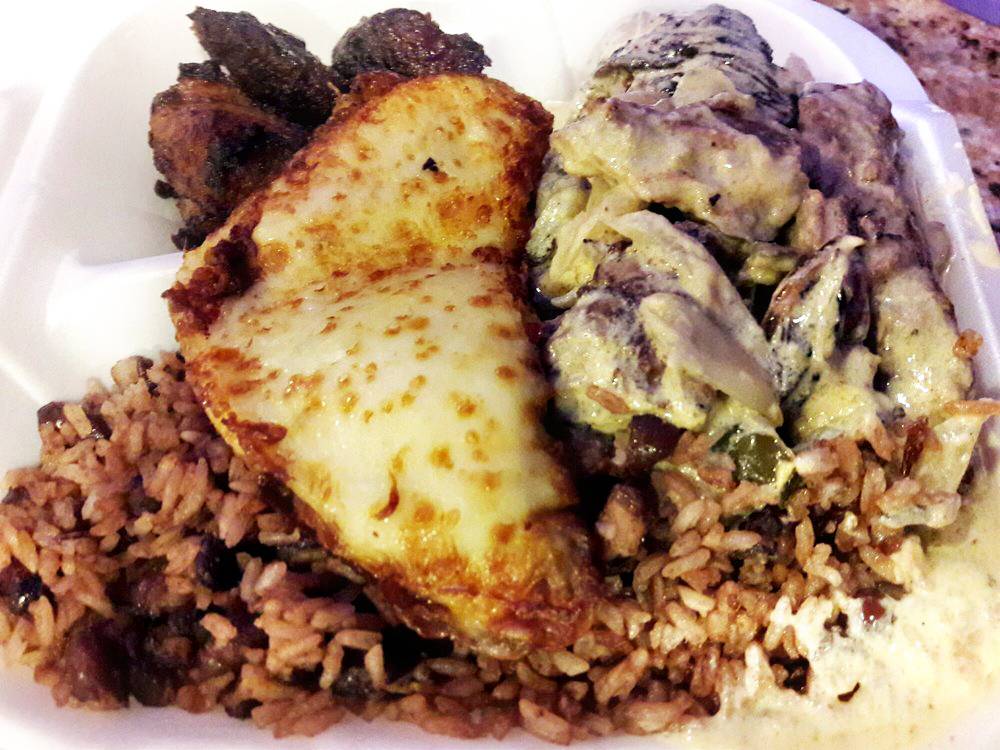 Fritanga Las Piedrecitas | restaurant | 8230 NW 103rd St, Hialeah, FL 33016, USA | 3053626199 OR +1 305-362-6199