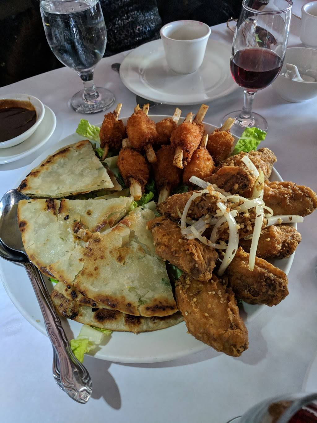 Hongs Gourmet | restaurant | 14510 Big Basin Way #9, Saratoga, CA 95070, USA | 4088672554 OR +1 408-867-2554