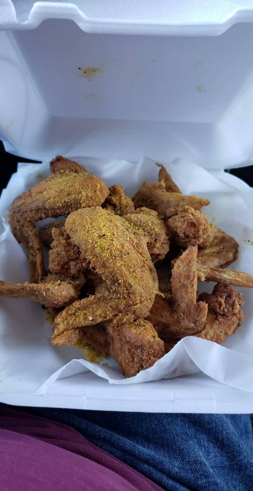 Food Lovers Grill | restaurant | 517 Martin Luther King Dr, East St Louis, IL 62201, USA | 6188578085 OR +1 618-857-8085