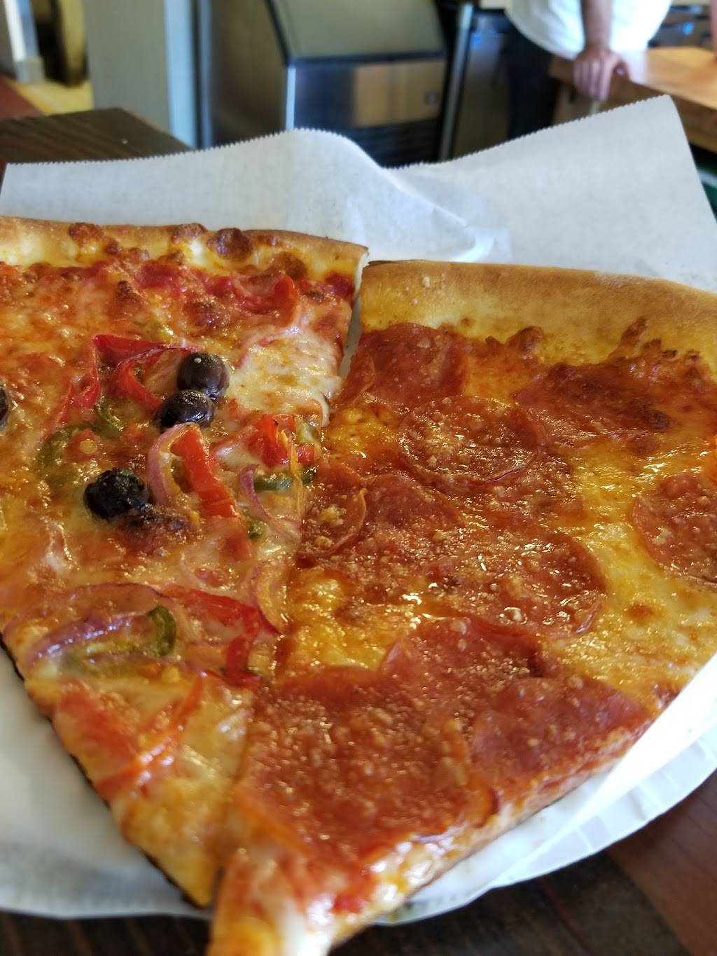 Slicer Pizzeria | restaurant | 4395 Piedmont Ave, Oakland, CA 94611, USA | 5108085424 OR +1 510-808-5424