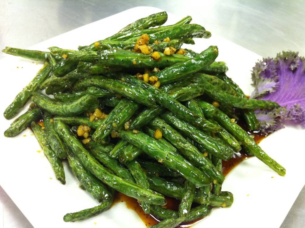 Lotus Room Chinese Cuisine | restaurant | 6004 Torrey Rd H, Flint, MI 48507, USA | 8106556000 OR +1 810-655-6000