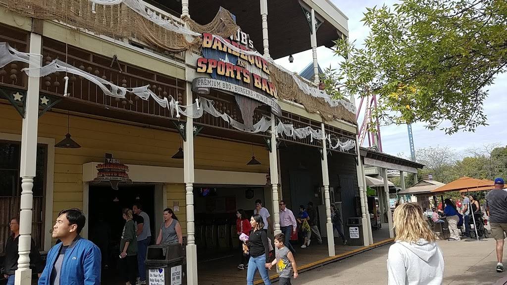 JB’s Barbeque Express | restaurant | 1 Great America Parkway, Gurnee, IL 60031, USA | 8472491776 OR +1 847-249-1776