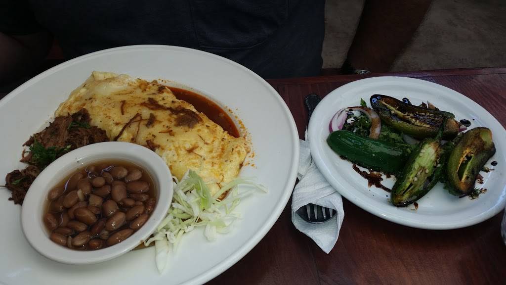 Restaurante Michoacan | restaurant | 22800, Av. Ruiz 1205, Zona Centro, 22800 Ensenada, B.C., Mexico | 016462063450 OR +52 646 206 3450