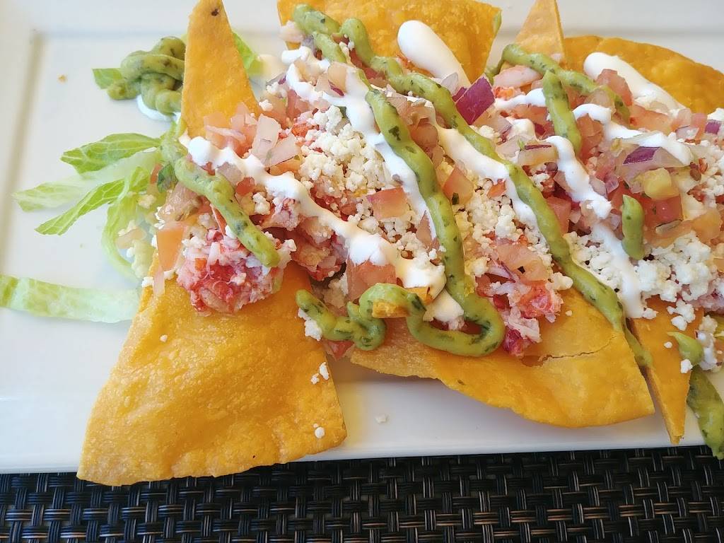 ELAS On the Water | restaurant | 1 Shelter Cove Ln, Hilton Head Island, SC 29928, USA | 8437853030 OR +1 843-785-3030