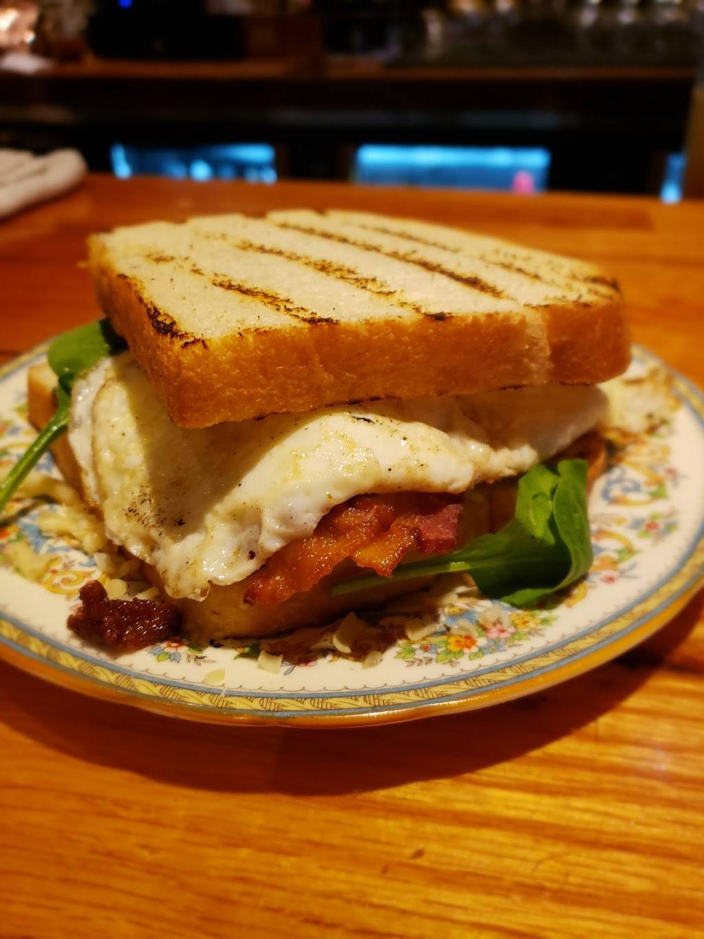 Bar 430 | restaurant | 430 N Main St, Oshkosh, WI 54901, USA | 9202301114 OR +1 920-230-1114